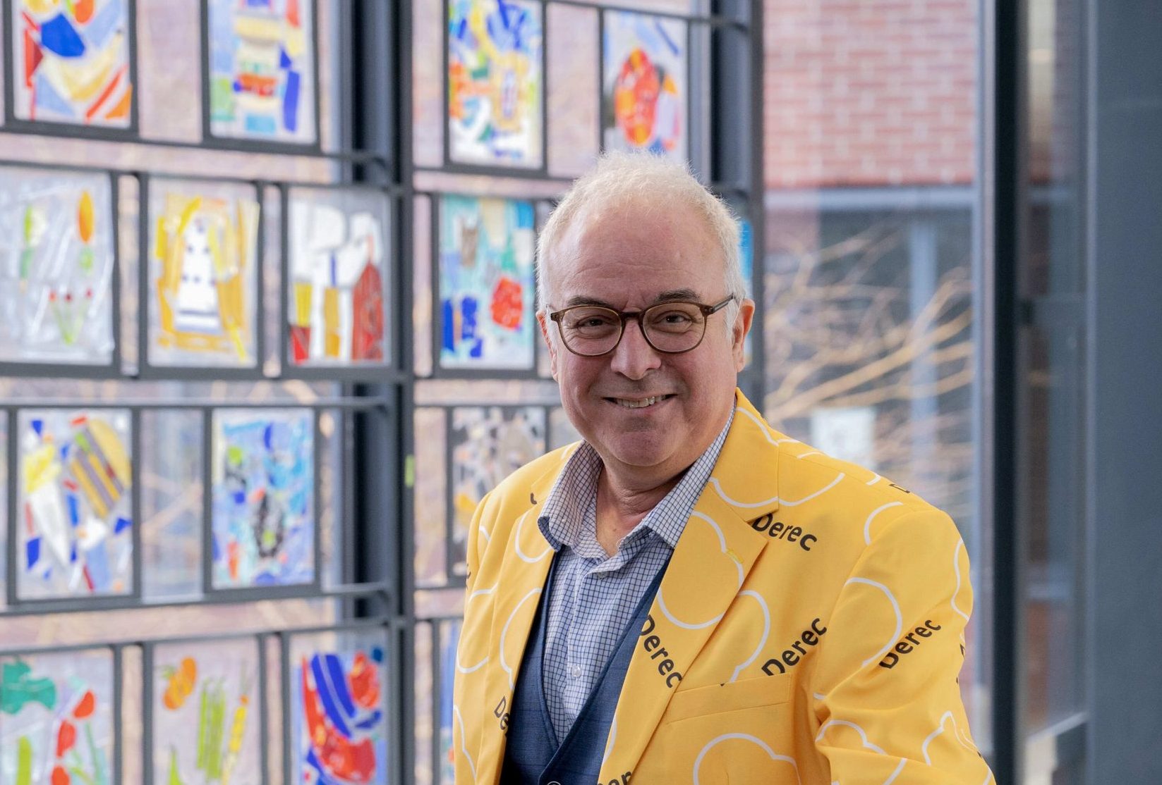 Blije docent in het mbo